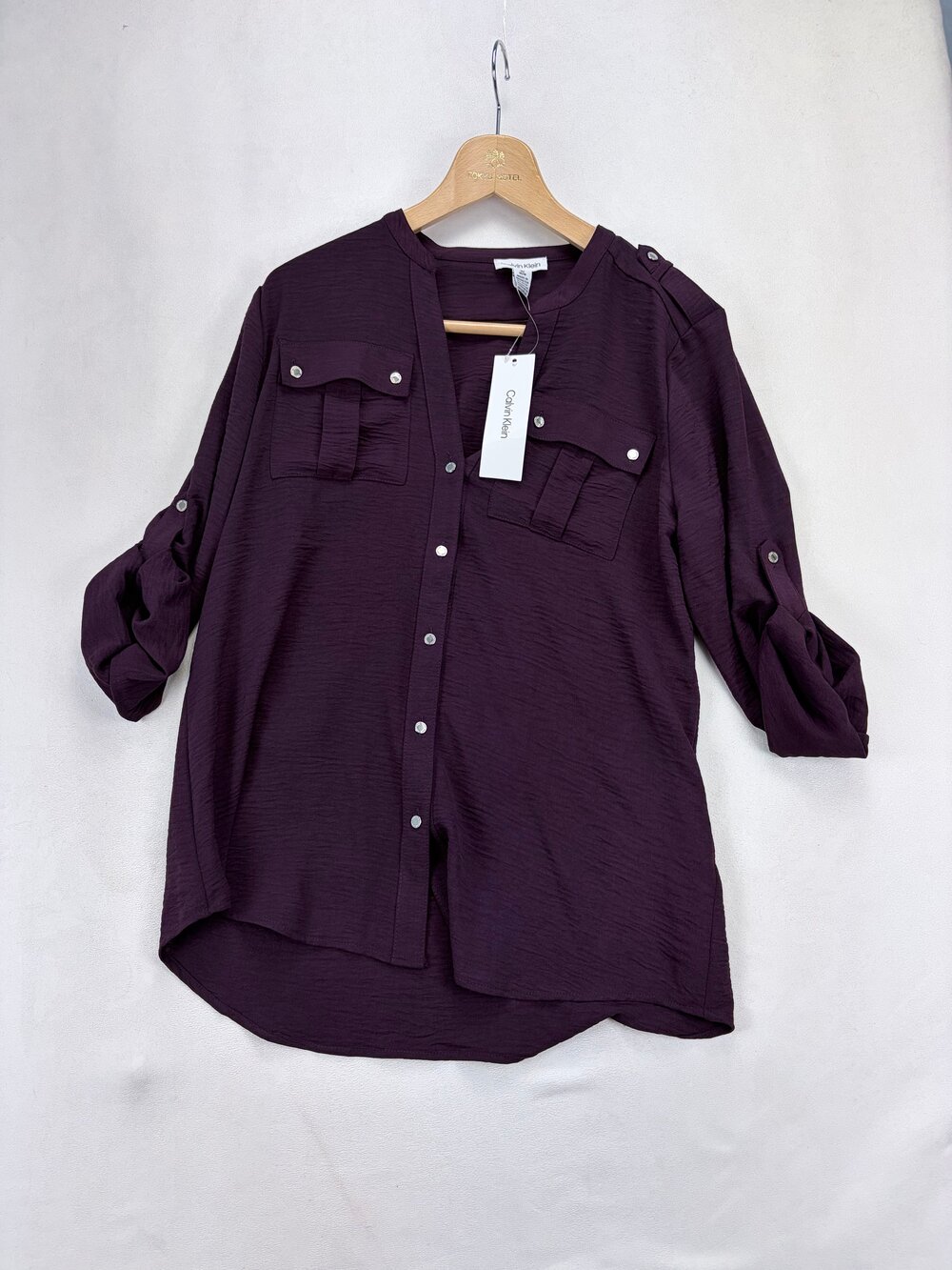 Calvin Klein Plum Roll-Tab Tunic Blouse M Button-Front - Picture 2 of 13